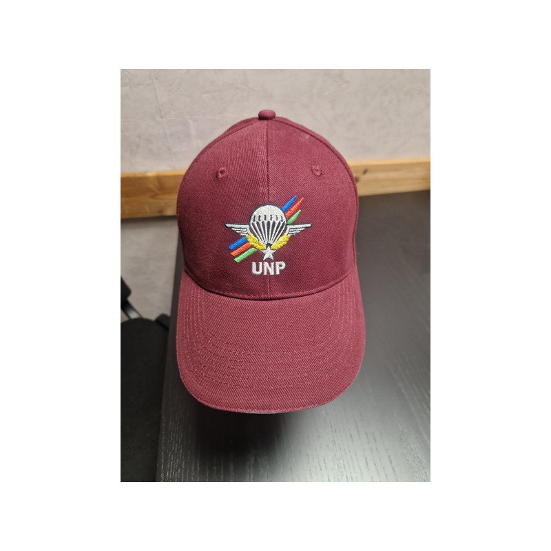 casquette amarante Logo UNP