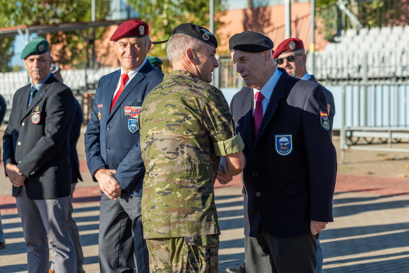 8-10-26-UEP_27